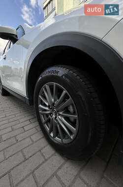 Внедорожник / Кроссовер Mazda CX-5 2018 в 