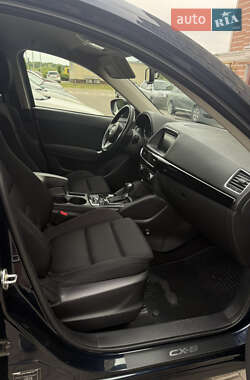Внедорожник / Кроссовер Mazda CX-5 2015 в 