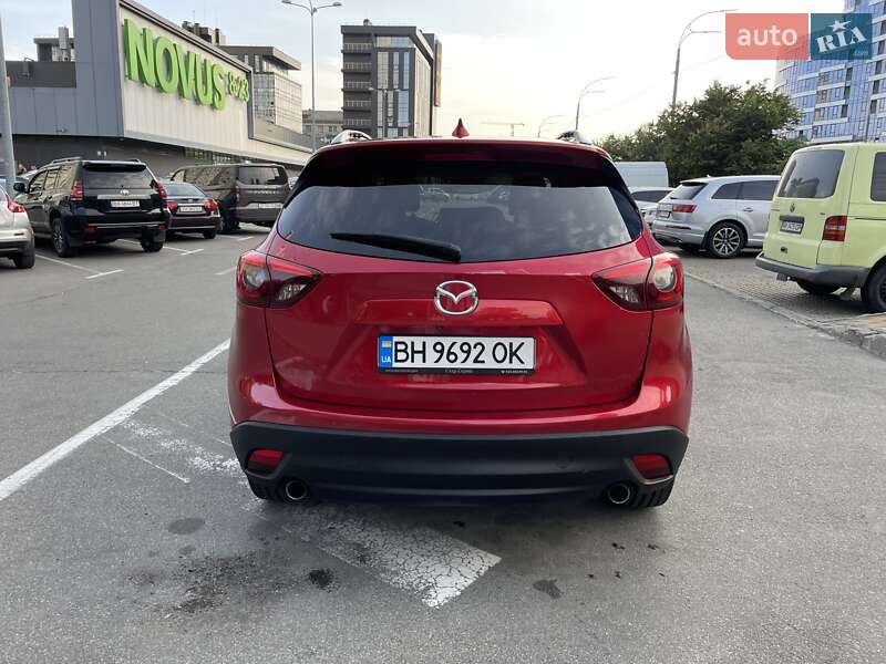 Позашляховик / Кросовер Mazda CX-5 2015 в Києві