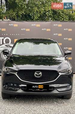 Позашляховик / Кросовер Mazda CX-5 2017 в 