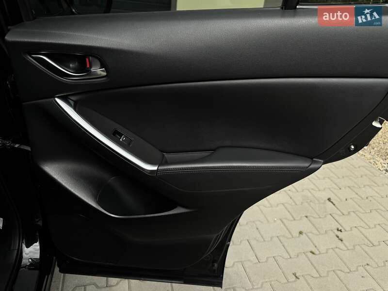 Позашляховик / Кросовер Mazda CX-5 2016 в Стрию