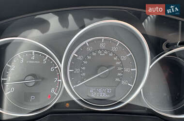 Внедорожник / Кроссовер Mazda CX-5 2015 в 