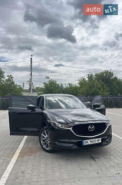 Внедорожник / Кроссовер Mazda CX-5 2018 в Ровно