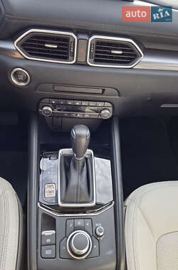 Внедорожник / Кроссовер Mazda CX-5 2023 в 
