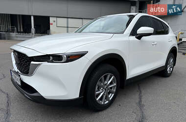 Позашляховик / Кросовер Mazda CX-5 2022 в 