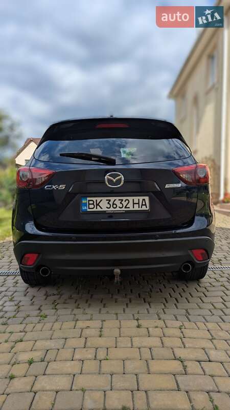 Внедорожник / Кроссовер Mazda CX-5 2015 в Ровно