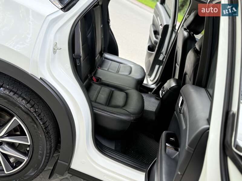 Внедорожник / Кроссовер Mazda CX-5 2019 в Львове