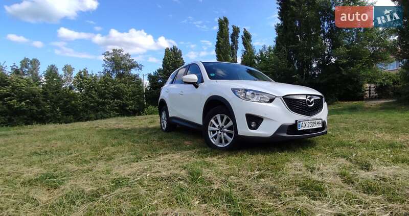 Внедорожник / Кроссовер Mazda CX-5 2014 в 