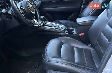 Внедорожник / Кроссовер Mazda CX-5 2019 в 
