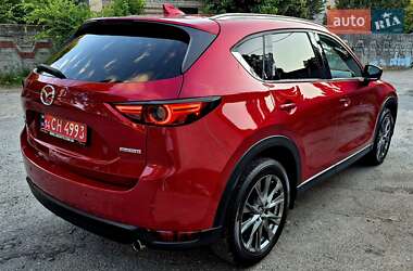 Позашляховик / Кросовер Mazda CX-5 2020 в 