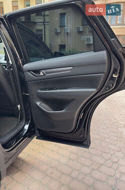 Внедорожник / Кроссовер Mazda CX-5 2017 в 
