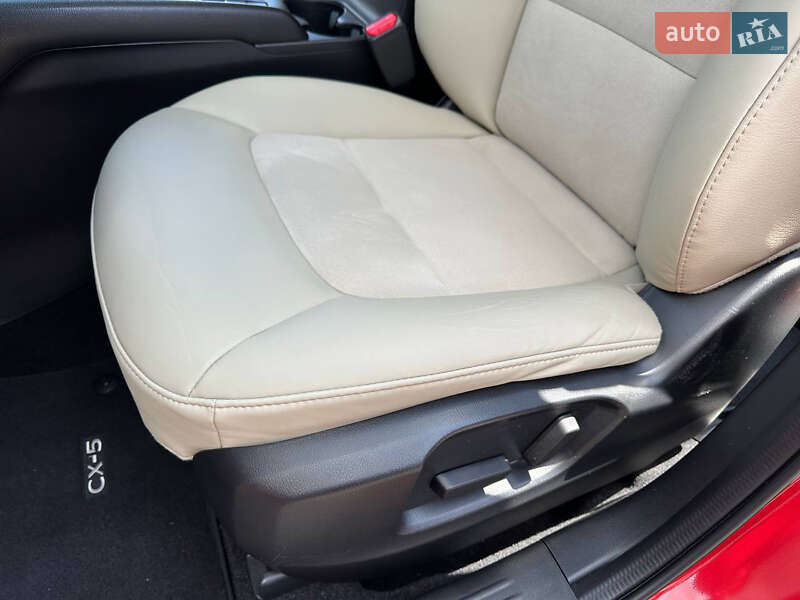 Внедорожник / Кроссовер Mazda CX-5 2023 в Днепре