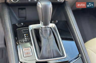 Внедорожник / Кроссовер Mazda CX-5 2023 в 
