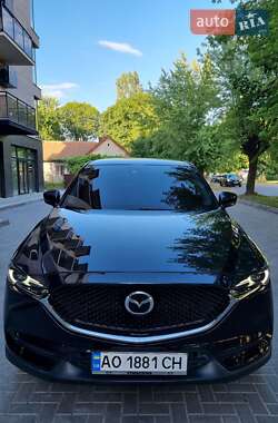 Внедорожник / Кроссовер Mazda CX-5 2018 в 