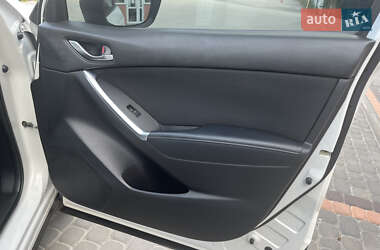 Позашляховик / Кросовер Mazda CX-5 2014 в 