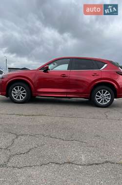 Внедорожник / Кроссовер Mazda CX-5 2024 в 