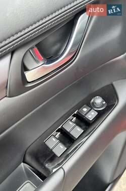 Внедорожник / Кроссовер Mazda CX-5 2024 в 