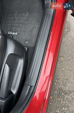 Внедорожник / Кроссовер Mazda CX-5 2024 в 
