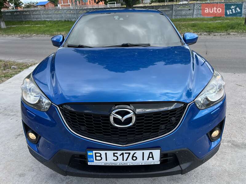Внедорожник / Кроссовер Mazda CX-5 2012 в 