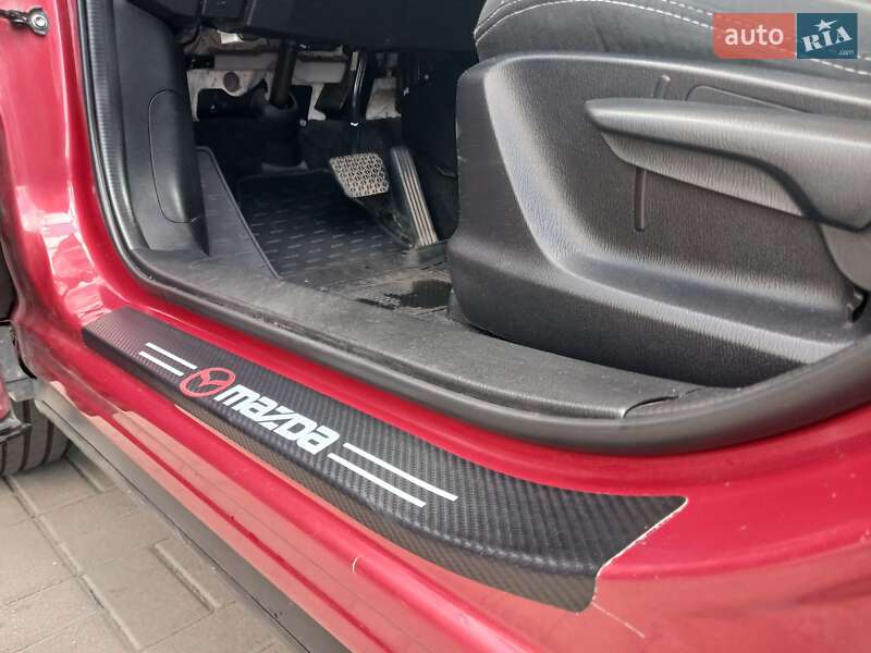 Внедорожник / Кроссовер Mazda CX-5 2016 в Черкассах