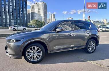 Внедорожник / Кроссовер Mazda CX-5 2023 в 