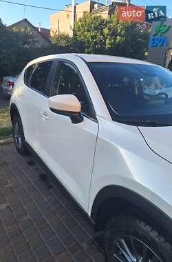Внедорожник / Кроссовер Mazda CX-5 2017 в 