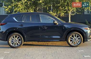 Внедорожник / Кроссовер Mazda CX-5 2024 в 