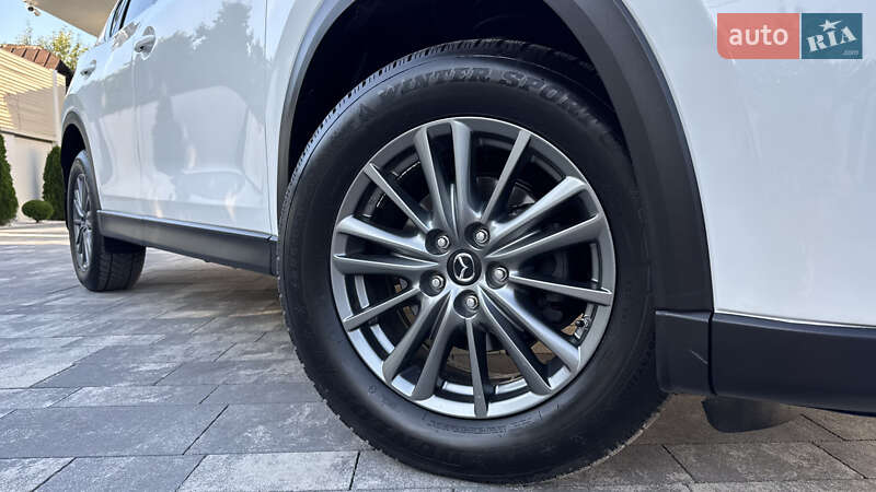 Позашляховик / Кросовер Mazda CX-5 2017 в Івано-Франківську