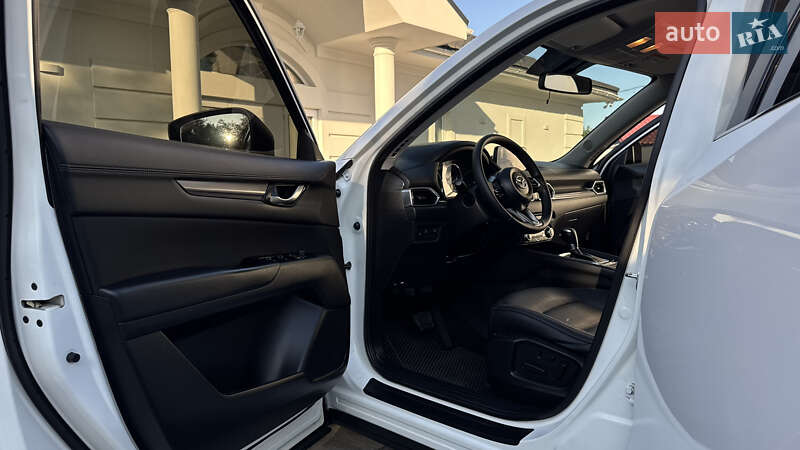Позашляховик / Кросовер Mazda CX-5 2017 в Івано-Франківську