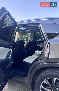 Внедорожник / Кроссовер Mazda CX-5 2016 в 