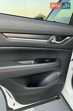 Внедорожник / Кроссовер Mazda CX-5 2024 в 
