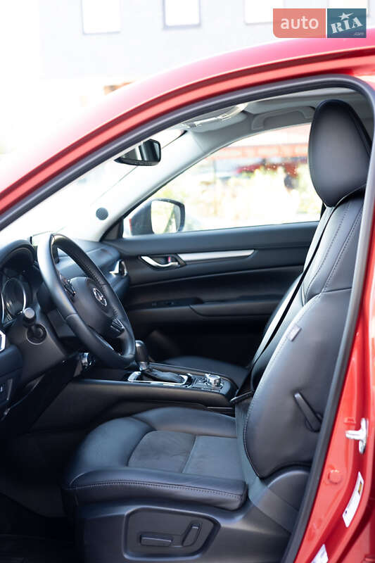 Позашляховик / Кросовер Mazda CX-5 2018 в Івано-Франківську