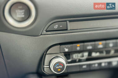 Внедорожник / Кроссовер Mazda CX-5 2023 в 