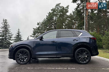 Позашляховик / Кросовер Mazda CX-5 2023 в 