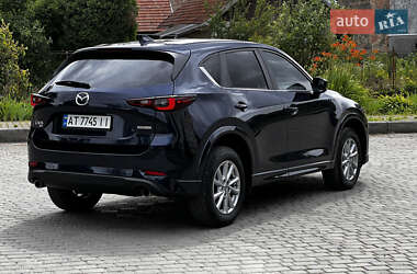 Внедорожник / Кроссовер Mazda CX-5 2024 в 