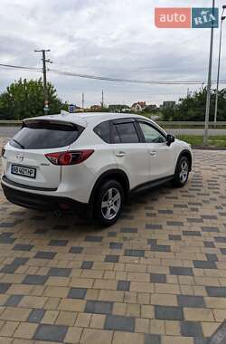 Внедорожник / Кроссовер Mazda CX-5 2016 в 