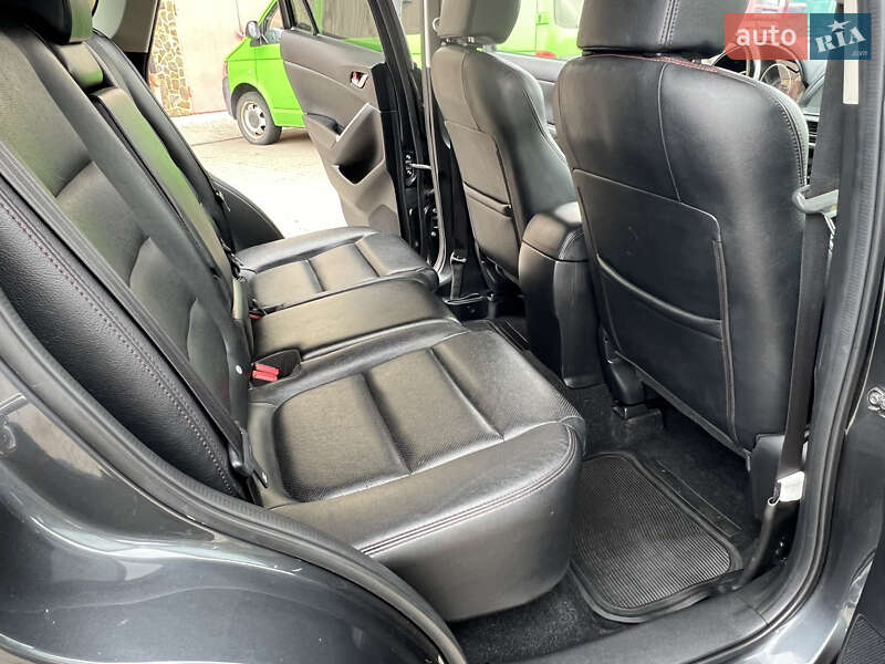 Внедорожник / Кроссовер Mazda CX-5 2016 в Самборе