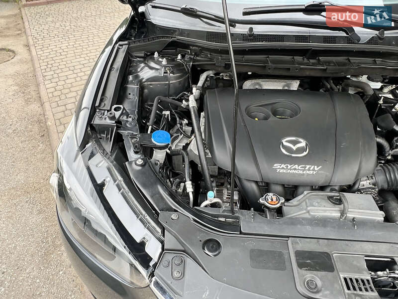 Внедорожник / Кроссовер Mazda CX-5 2016 в Самборе