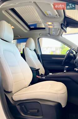 Внедорожник / Кроссовер Mazda CX-5 2023 в 