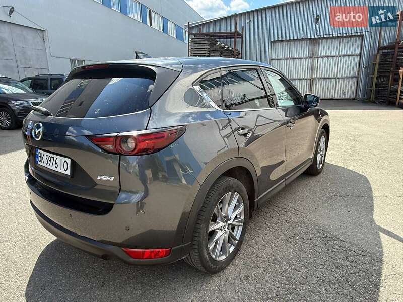 Внедорожник / Кроссовер Mazda CX-5 2019 в Киеве