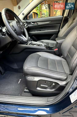 Внедорожник / Кроссовер Mazda CX-5 2023 в 