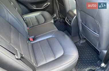 Внедорожник / Кроссовер Mazda CX-5 2018 в 