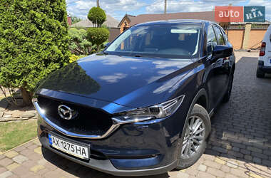 Внедорожник / Кроссовер Mazda CX-5 2018 в 