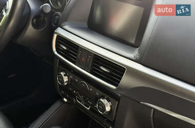 Внедорожник / Кроссовер Mazda CX-5 2017 в 
