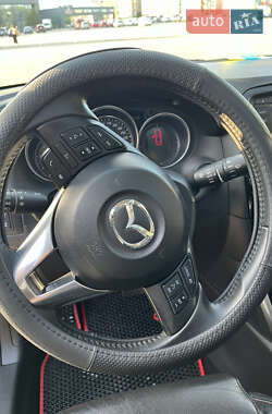 Позашляховик / Кросовер Mazda CX-5 2013 в 