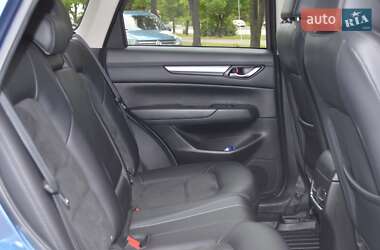 Внедорожник / Кроссовер Mazda CX-5 2018 в 