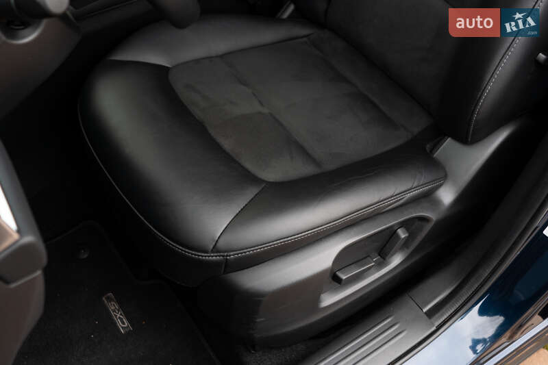 Внедорожник / Кроссовер Mazda CX-5 2023 в Киеве
