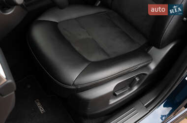 Позашляховик / Кросовер Mazda CX-5 2023 в 