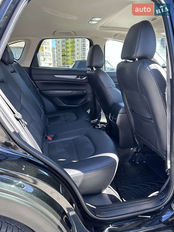 Позашляховик / Кросовер Mazda CX-5 2017 в Львові