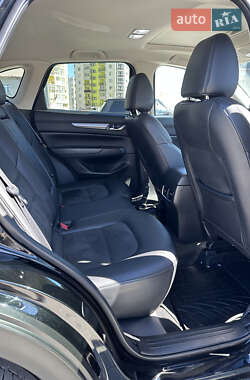 Внедорожник / Кроссовер Mazda CX-5 2017 в 